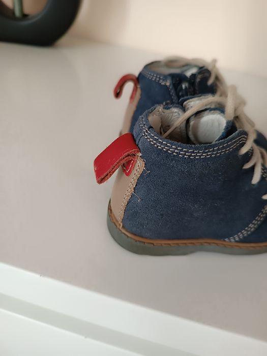 Buty trzewiki rozm. 19 Bartek