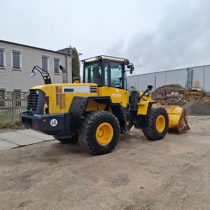 Komatsu WA320  Komatsu WA320 2013r