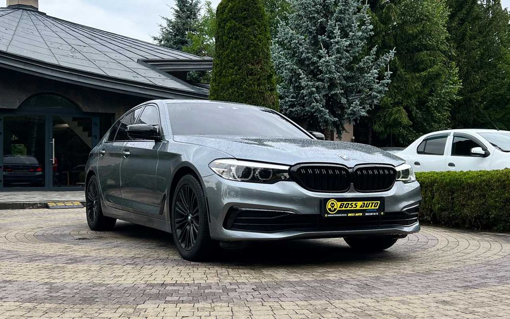 BMW 530I 2019 року