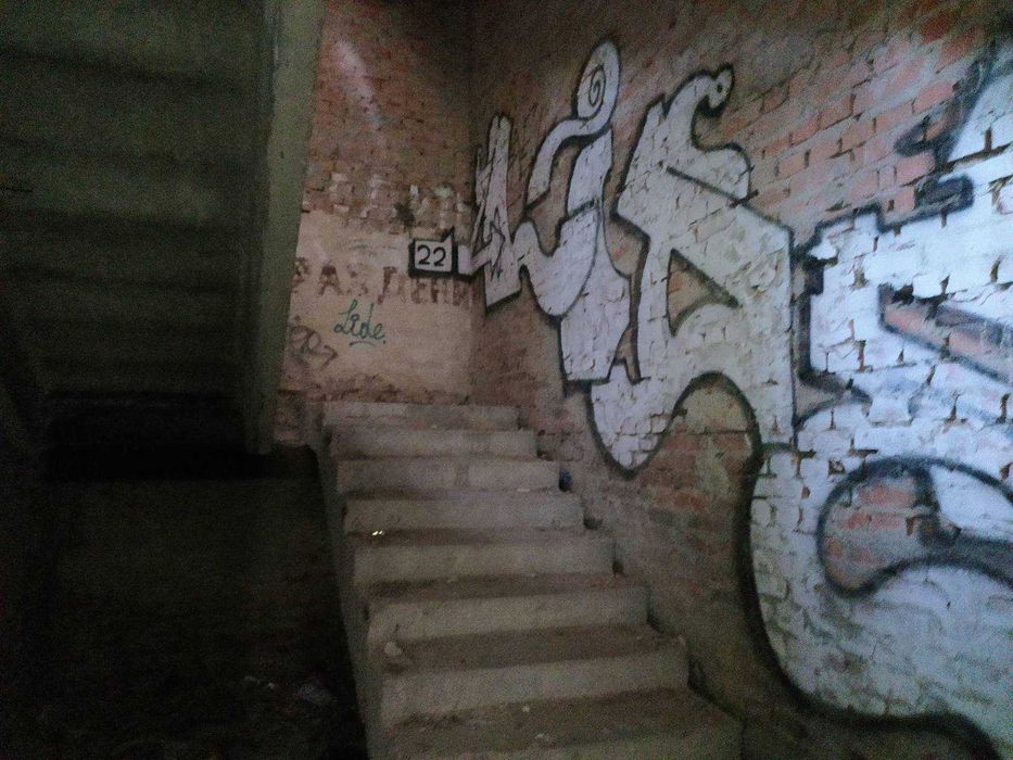 Продам будівлю 3.500 м.кв. Полтавська, ціна 280 тис. дол.