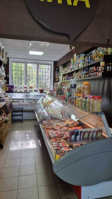 Продам комерційне приміщення  64 м.2  по вул. Волковича 15