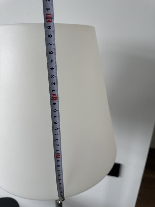 Lampa stojąca podłogowa ledowa