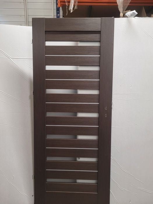 Skrzydła drzwiowe powystawowe, drzwi