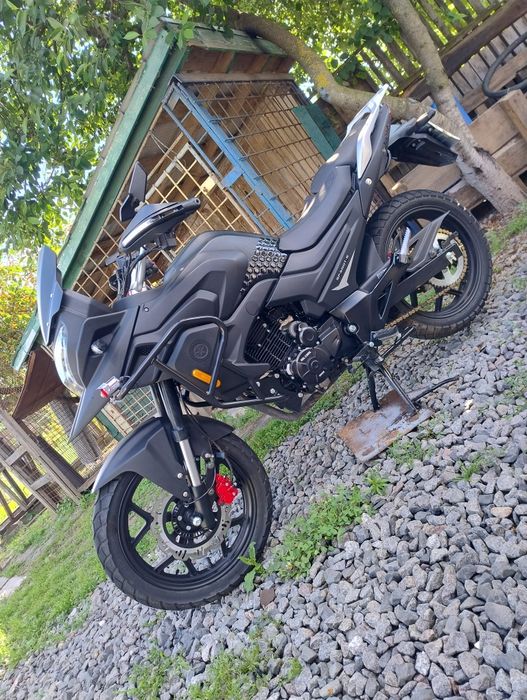 Продам мотоцикл спарк сп300т5