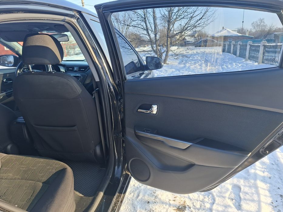 Kia Rio 3 2011 року, 1.6 MPI Газ/бензин, комплектація Prestige