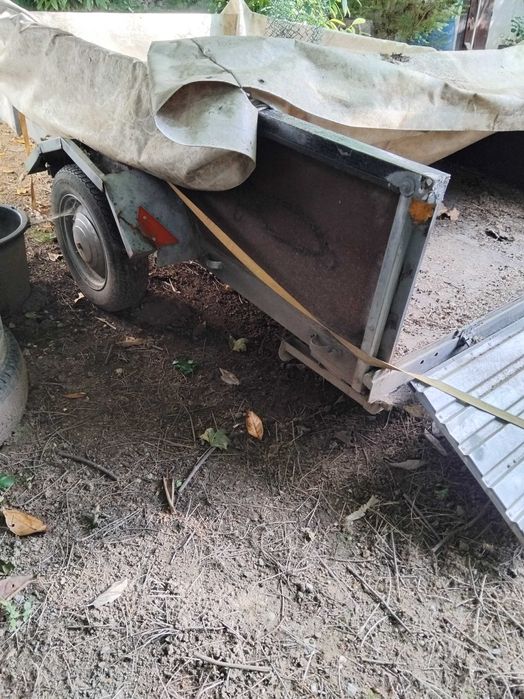 reboque para auto todo metal sem ferrugem