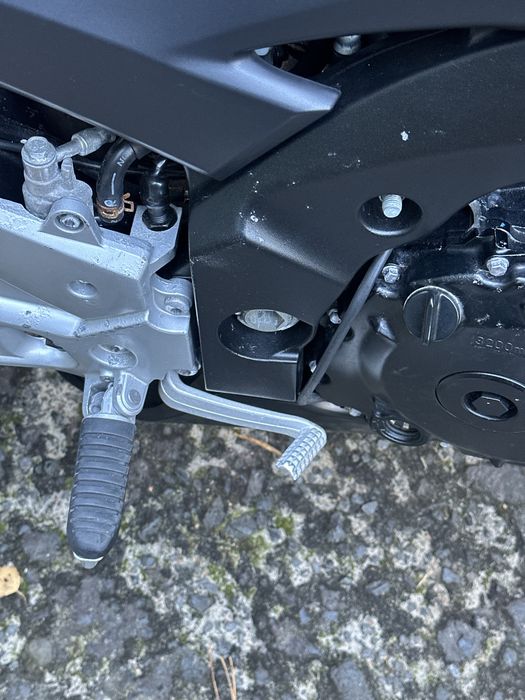 Suzuki gsr400 abs