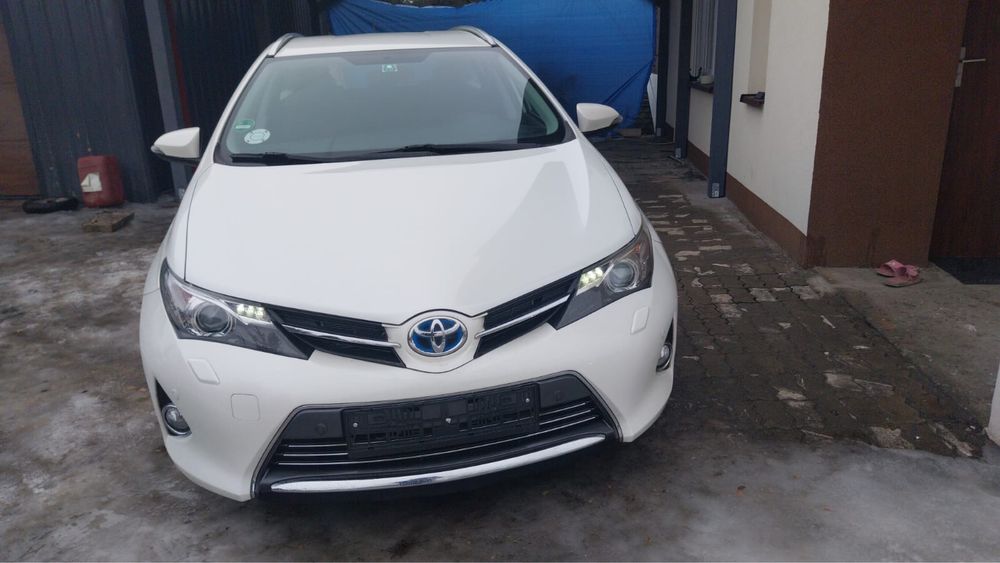 Toyota Auris Hybrid 1.8 Automat | 2013 | 117 tys.km | ASO |  Laleczka!