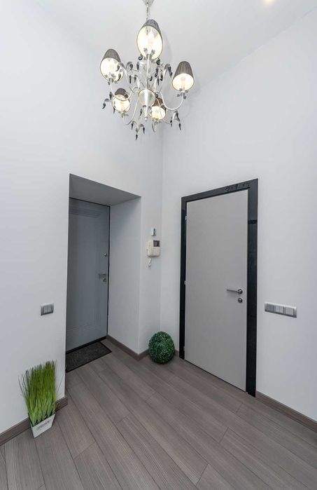 Золоті ворота Театральна Крещатик вул Лисенко 1