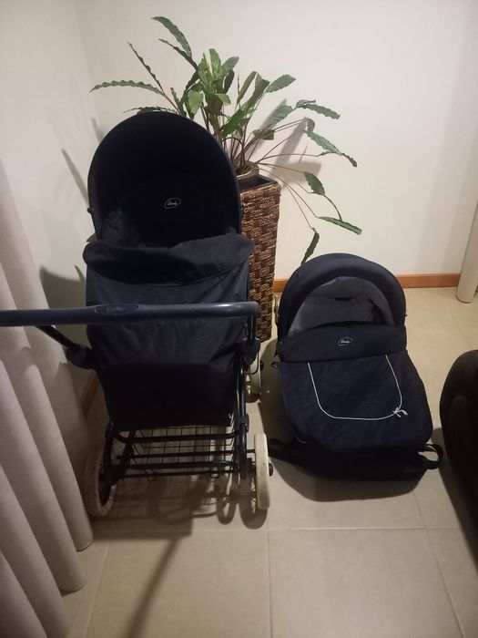 Carrinho de bebé  mais alcofa