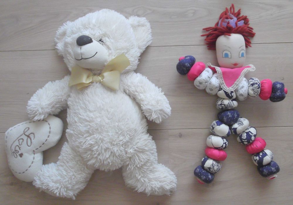 Peluches e Bonecos