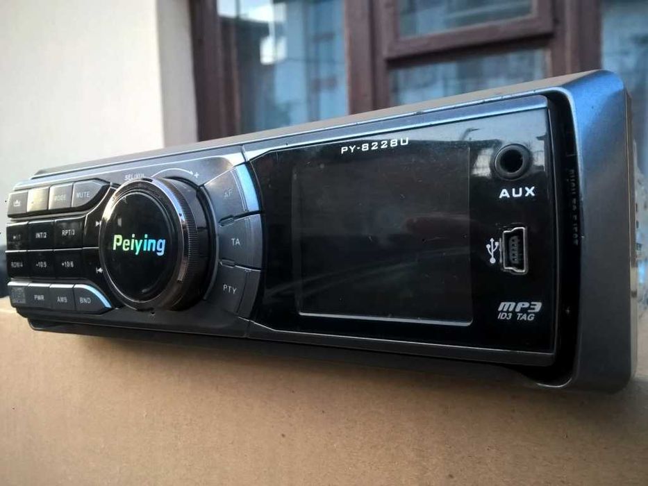 Radio Peiying PY8228U 4x45W CD/AUX/USB/SD/SubwRCA MP3/WMA ID3TAG EQ