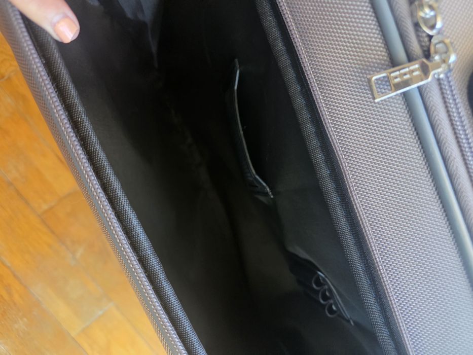 Trolley profissional Misako Avio | Portátil 14" | Preto & Prata