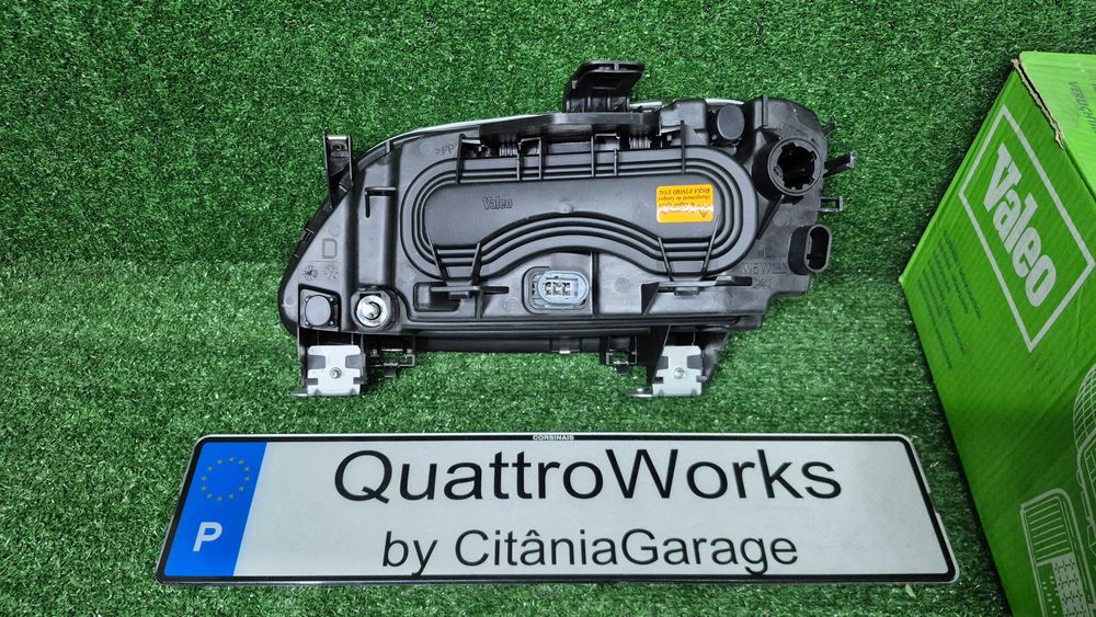 Otica Farol Renault Megane I 1995 a 1999 Valeo 085799 NOVO