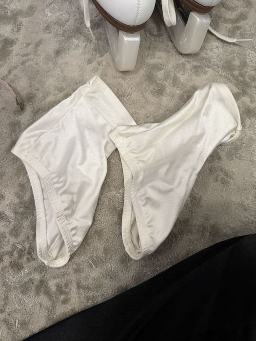 Продам коньки новые