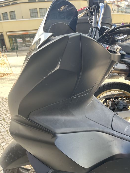 Youyou 21  honda pcx