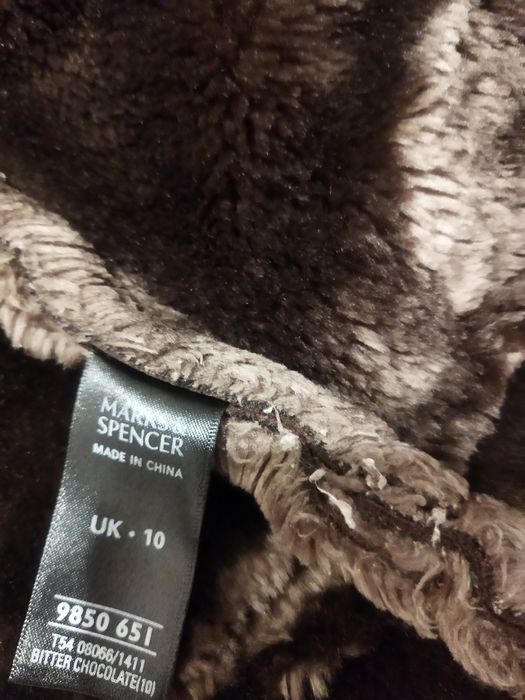 Krótka L kożuch damski Marks & Spencer