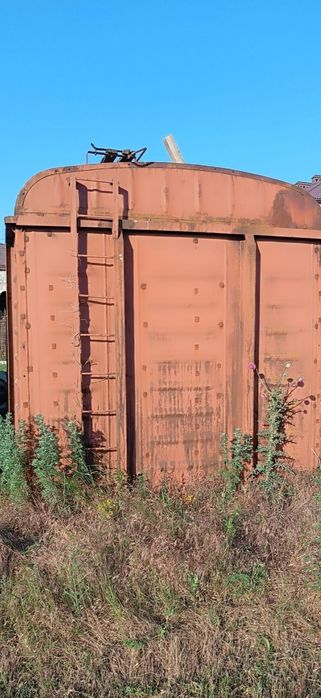 Вагончик для хранения, стеновые блоки, бочка