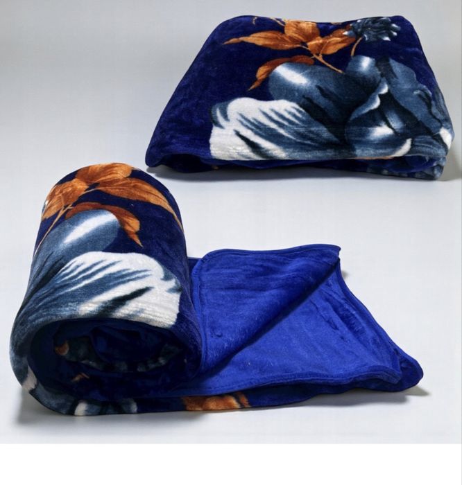 Gruby Koc Akrylowy 160x200  Dwustronny w kwiaty