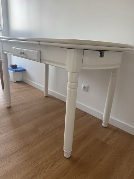 Mesa extensivel branca lacado - otimo estado