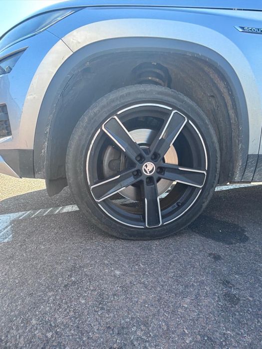 Шкода Кодіак Скаут