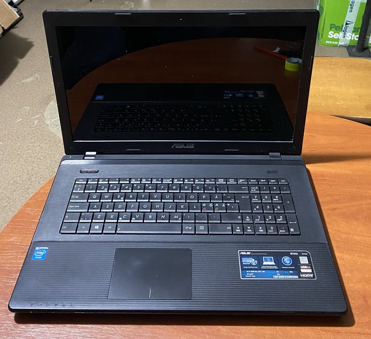 Ноутбук Asus R704A 17.3"/4GB RAM/500GB HDD! N2232