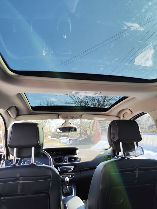 Renault Scenic 2012
