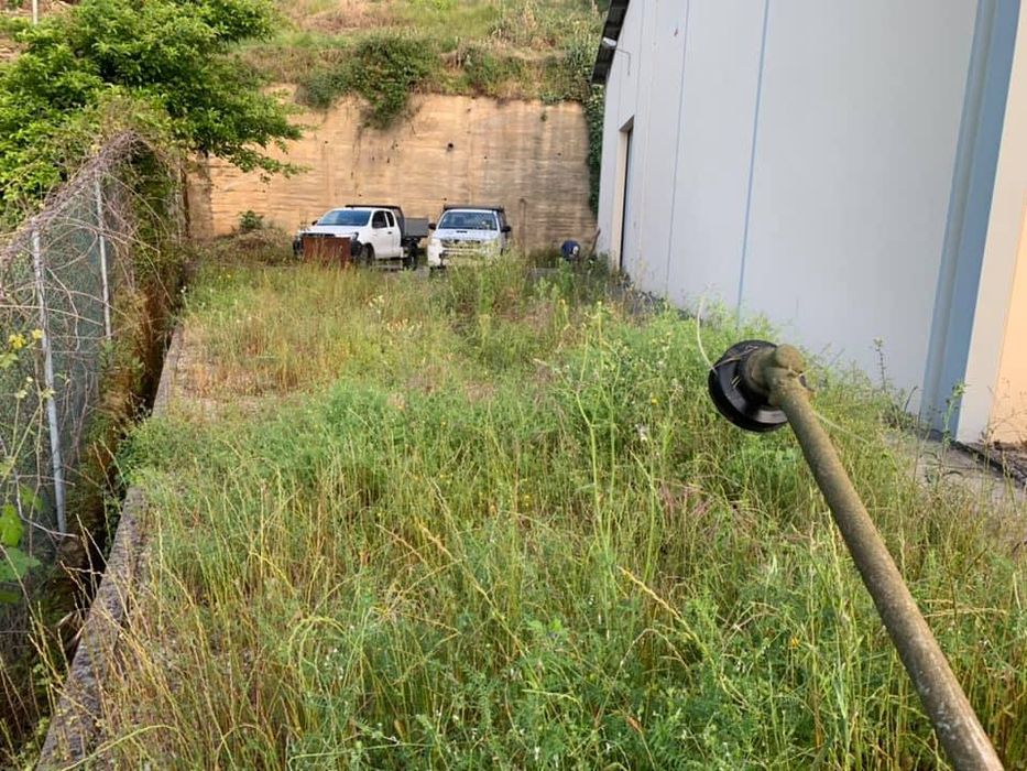 Limpeza de terrenos/ Jardinagem