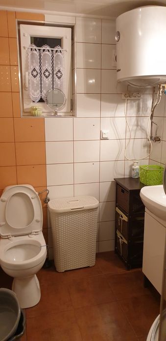 Pomarańczowy domek nad Jeziorem Turawskim - cisza, natura i komfort
