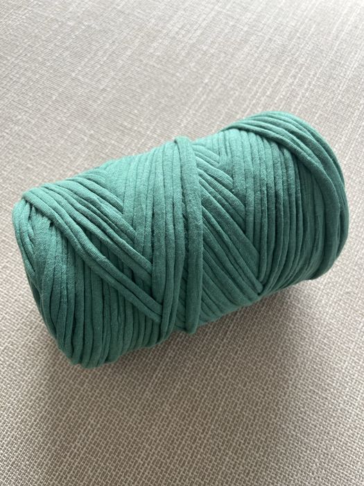 Ráfia colorida nova para combinar com imaginação