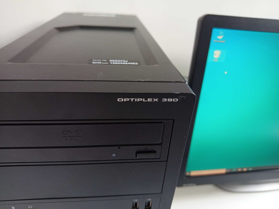 Zestaw Komputer dell i3 4GB 500GB WIN10 + Monitor LCD 22" DOM BIURO