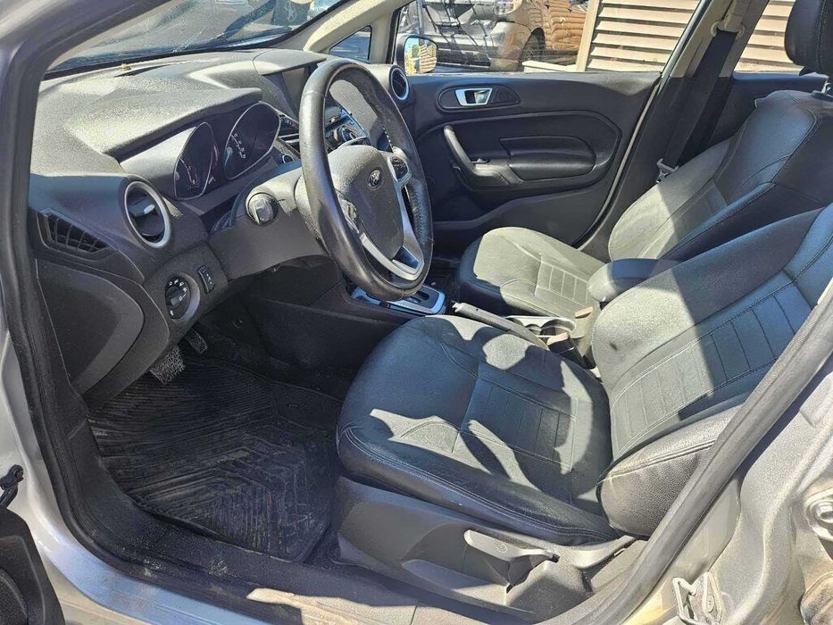 Ford Fiesta Titanium      2016