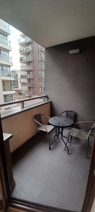 Wynajem/Centrum Warszawy ul. Kłopot przy Arkadii 40m2 z garażem.