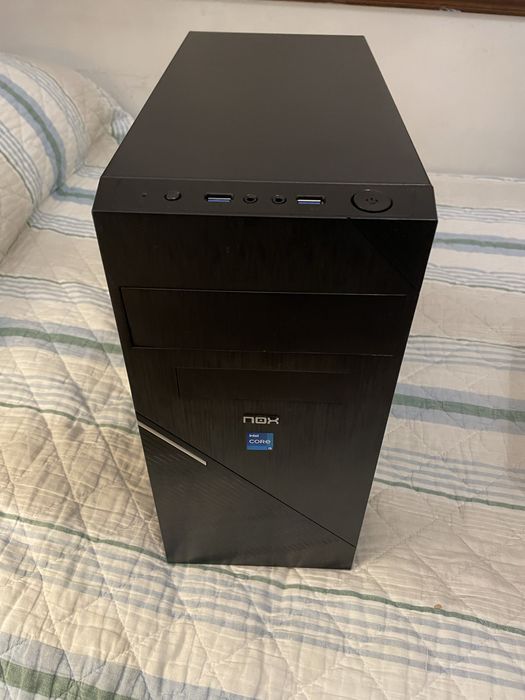 PC with 16 GB RAM and 1 TB, in perfect condition64284476448258121