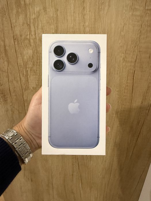 Новий IPhone 18 Pro 256 Glacier