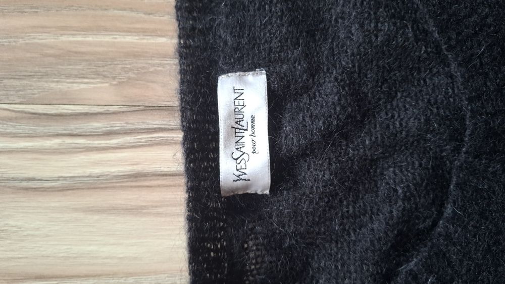 Светр Yves Saint Laurent   жіночий