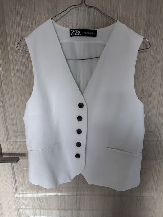 Льняна жилетка Zara , розмір S-M