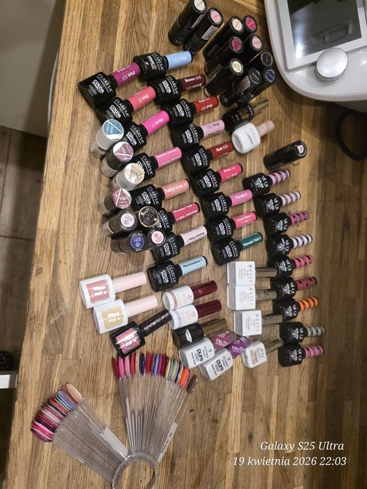 Zestaw lakierów hybrydowych