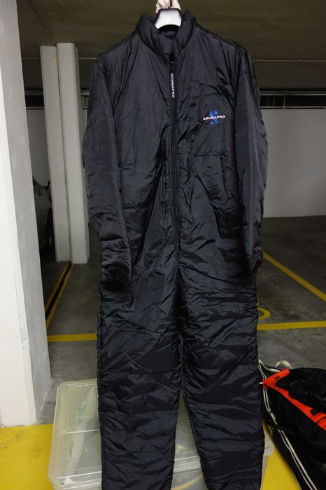 Material mergulho reguladores fatos botas etc