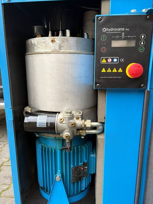Kompresor łopatkowy  Hydrovane 7.5W 1m3/min 11 bar zbiornik 350L