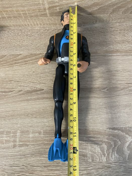 Figurka kolekcjonerska nurka