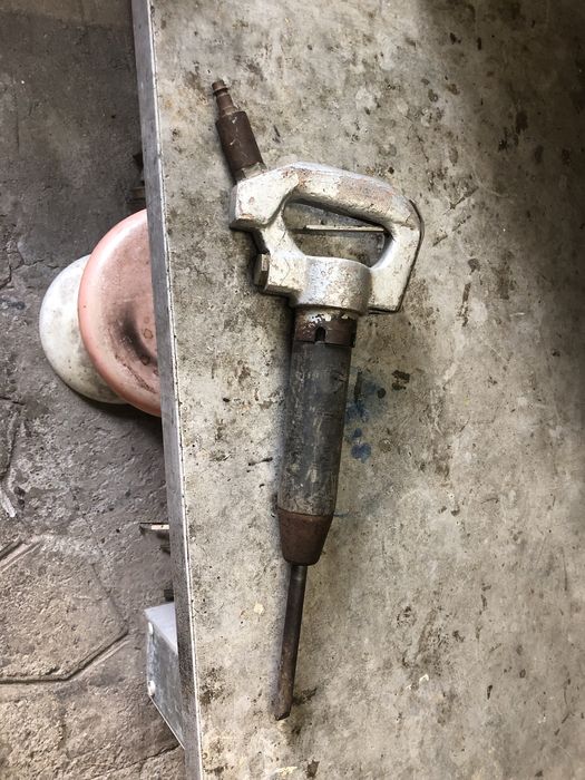 Продам отбойник