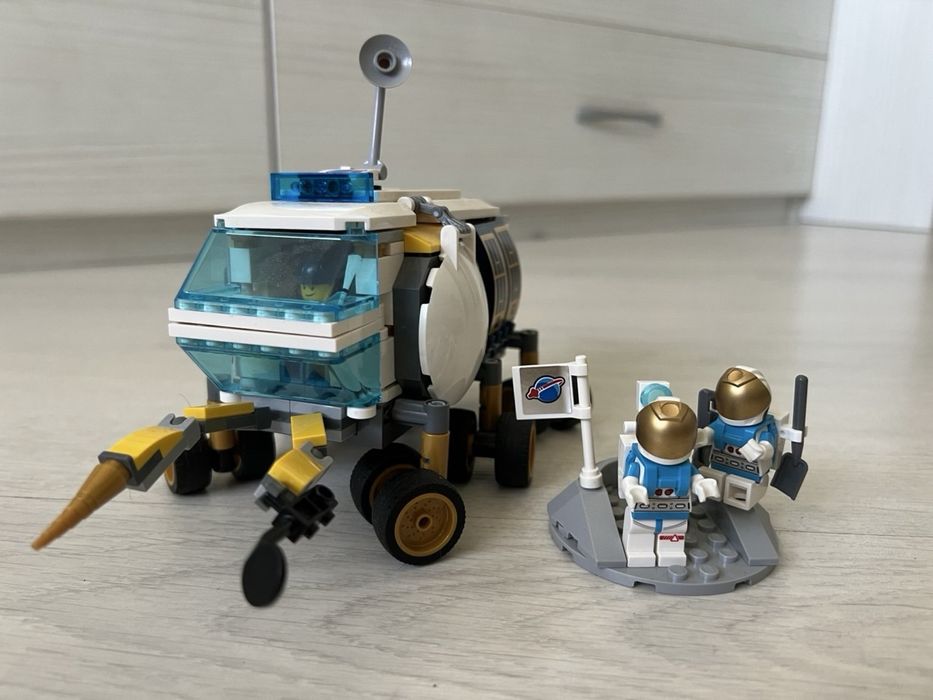 Lego  city місяцехід (60348)найкращий конструктор для дитини!!!