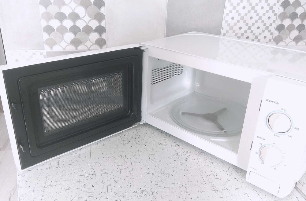 Микроволновка LG MS1929G Идеальное рабочее состояние