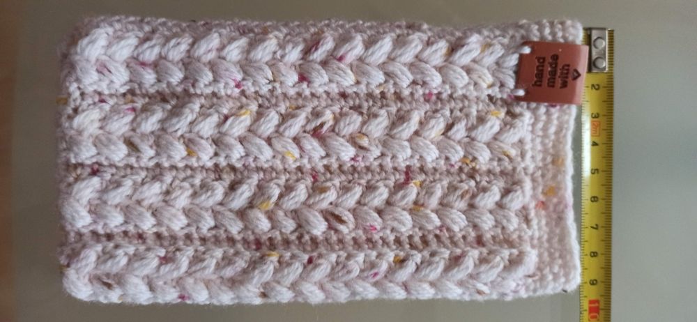 Etui na telefon jasnoróżowe