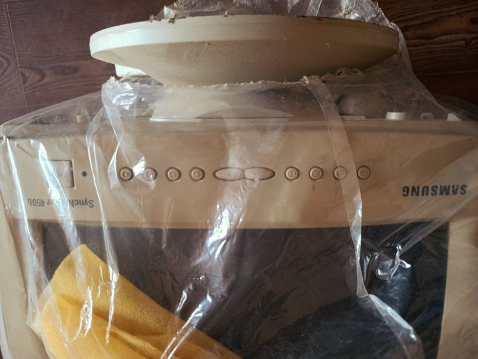 Продам старый монитор Samsung!