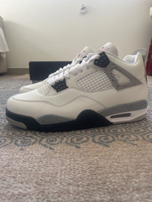 Nike Air Jordan 4 White Cement 2025