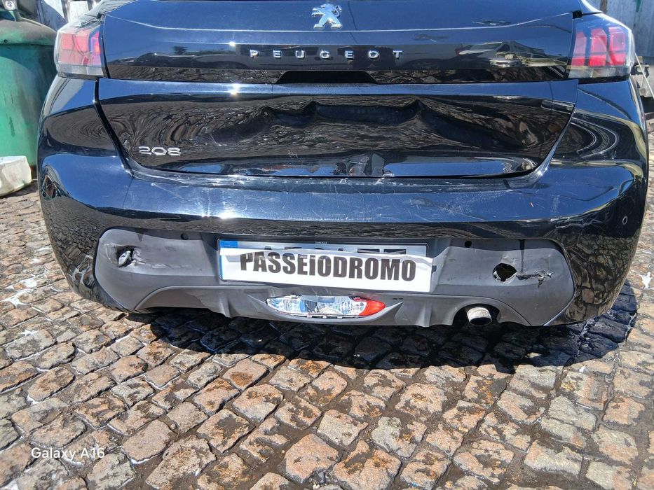 Peugeot 208 1.2 PureTech Gasolina