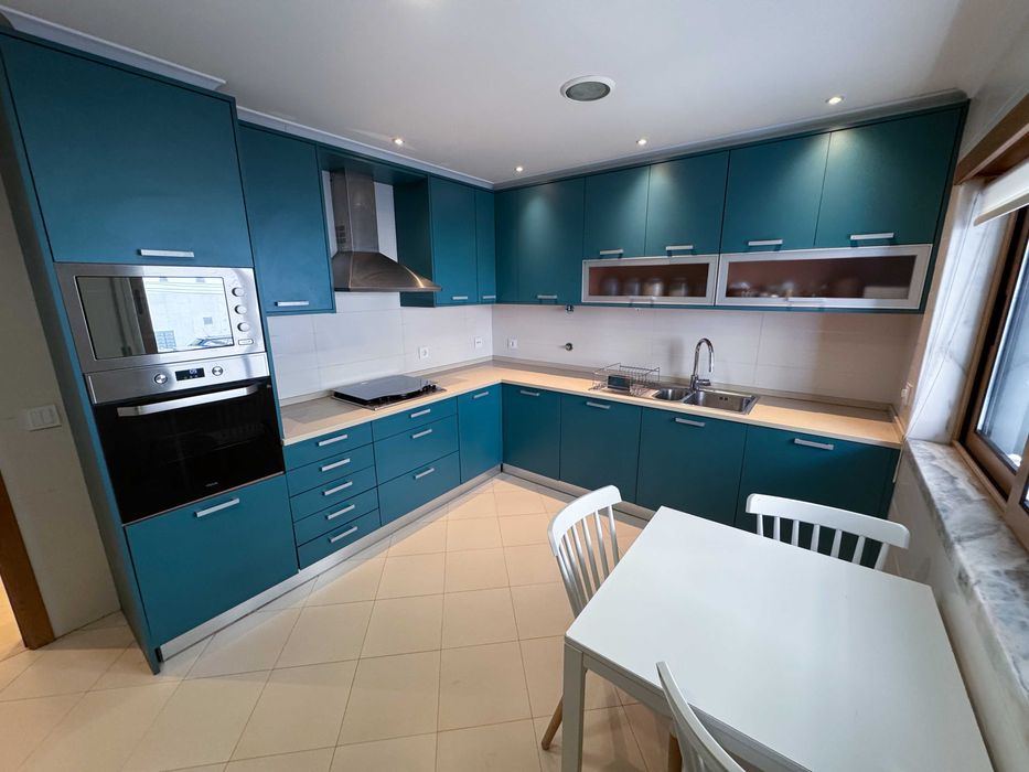 Arrendamento de apartamento t2 na Quinta do Conventinho, Loures