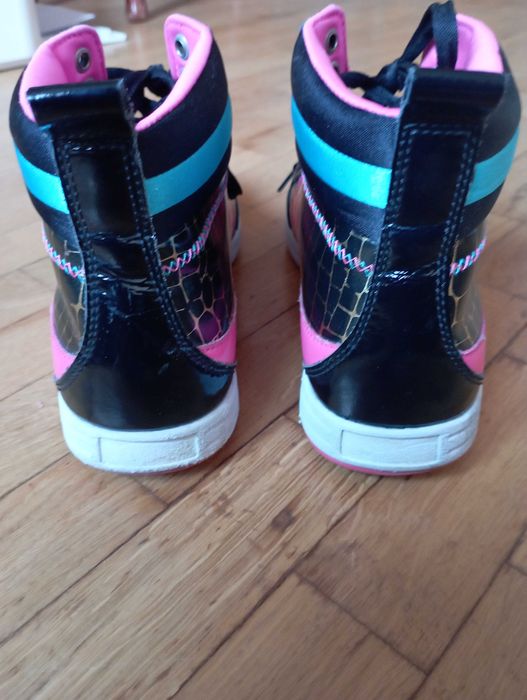 Lacoste кросовки хайтопи шкіряні високі жіночі 37 - 37,5